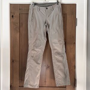 Kuhl Womens Hiking Outdoor Pants Womens 4R Straight Leg Beige Activewear pockets
